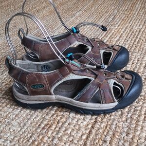 Keen washable leather sandals